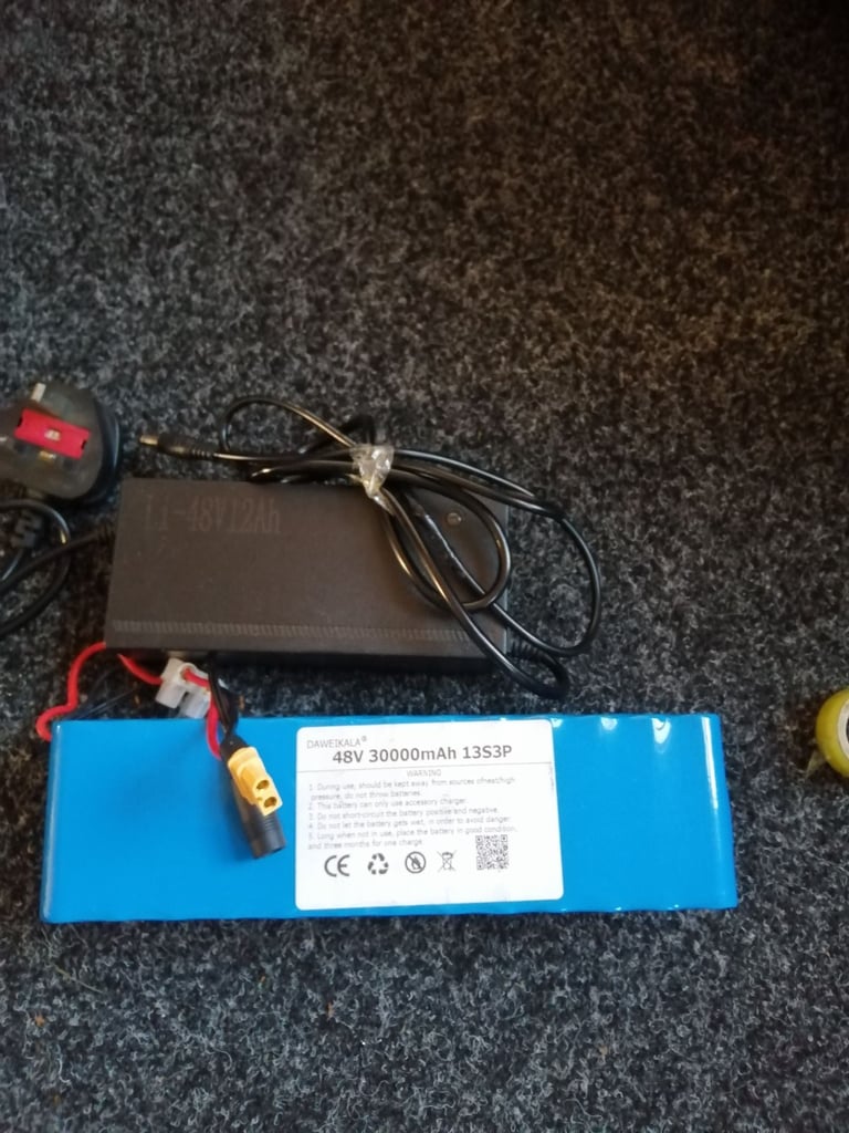 image for E bike Battery and charger 48v 30ah 13s3p 