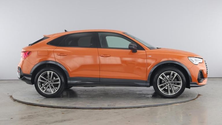 2022 Audi Q3 Black Edition 35 TFSI  150 PS S tronic Automatic Hatchback Petrol Automatic
