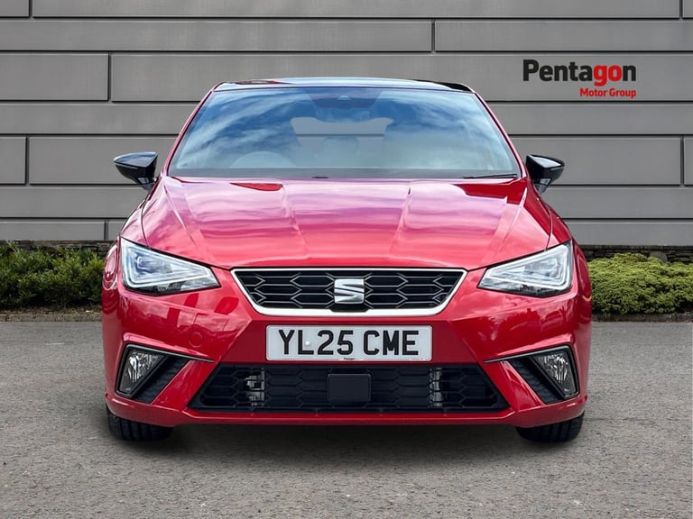  SEAT Ibiza HATCHBACK 1.0 TSI 1 15 FR BLACK EDITION 5DR DSG Petrol