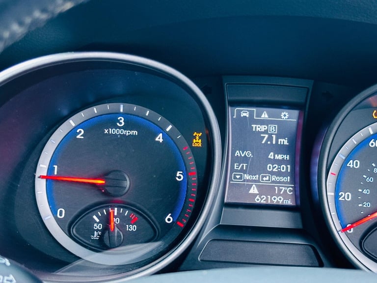 2016 Hyundai Santa Fe 2.2 CRDi SE 4WD Euro 5 5dr (5 seat) ESTATE Diesel Manual