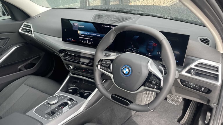2025 BMW 3 Series 330e 22.3 kWh Sport 4dr Step Auto Saloon Plug-In Hy Automatic
