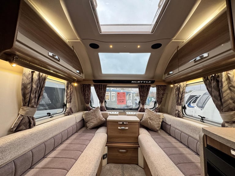 SWIFT CHALLENGER HI-STYLE 560 2021 MODEL ISLAND BED TOURING CARAVAN