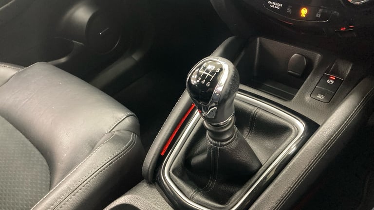 2018 Nissan Qashqai 1.2 DiG-T Tekna 5dr HATCHBACK PETROL Manual