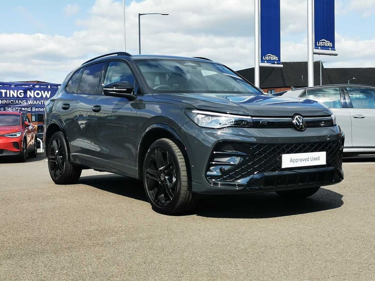 image for 2025 Volkswagen Tiguan 2.0 TSI 265 4Motion R-Line 5dr DSG ESTATE PETROL Automatic