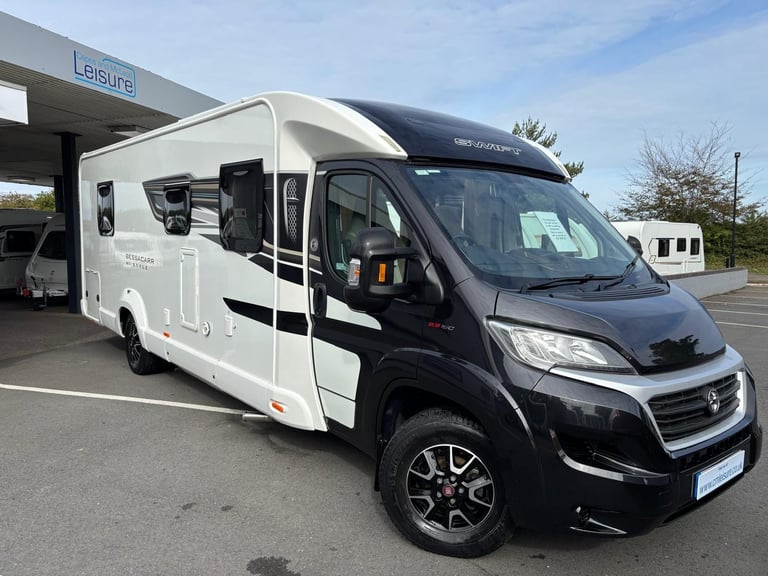 SWIFT BESSACARR HI-STYLE 599 MOTORHOME Alde, Auto Satellite, Tower Fridge, 