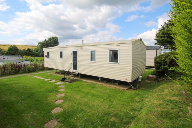 ABI Horizon 2016 static caravan at Combe Haven, nr Hastings E Sussex. 8 berth