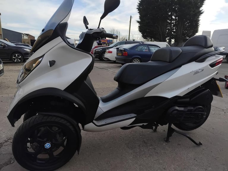 2016 16 PIAGGIO MP3 500 LT BUSINESS ABS ASC TRICYCLE TRIKE RIDE ON CAR LICENSE