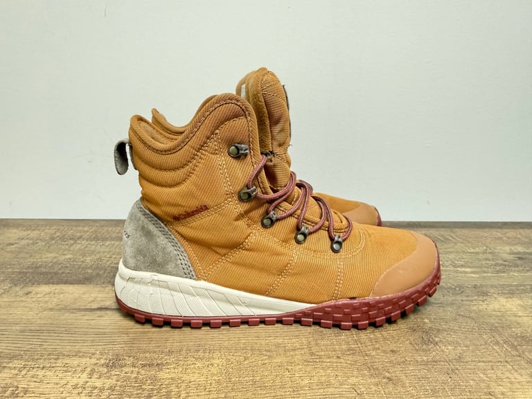 image for Columbia Waterproof Omni-Heat Winter Boots (Brown) - £35