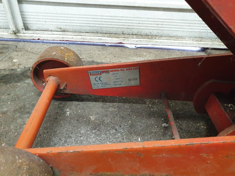 Sealey 3 Tonne Trolley Jack