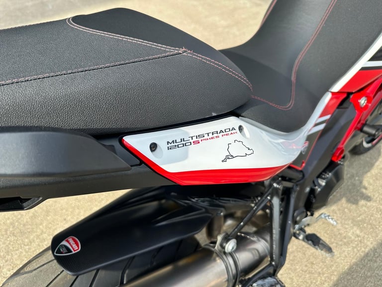 DUCATI MULTISTRADA 1200 PIKES PEAK 2014 - CLEAN EXAMPLE 