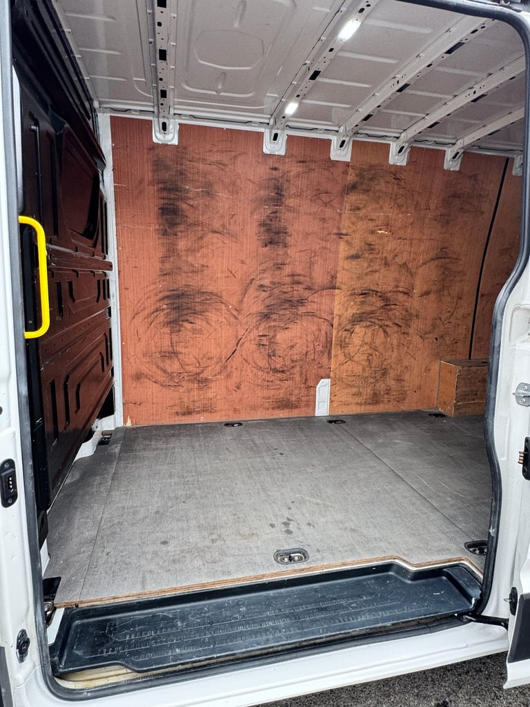 2023 MAN TGE 2.0 3140d LION XS Auto FWD LWB High Roof Euro 6 (s/s) 5dr PANEL VAN Diesel Automatic