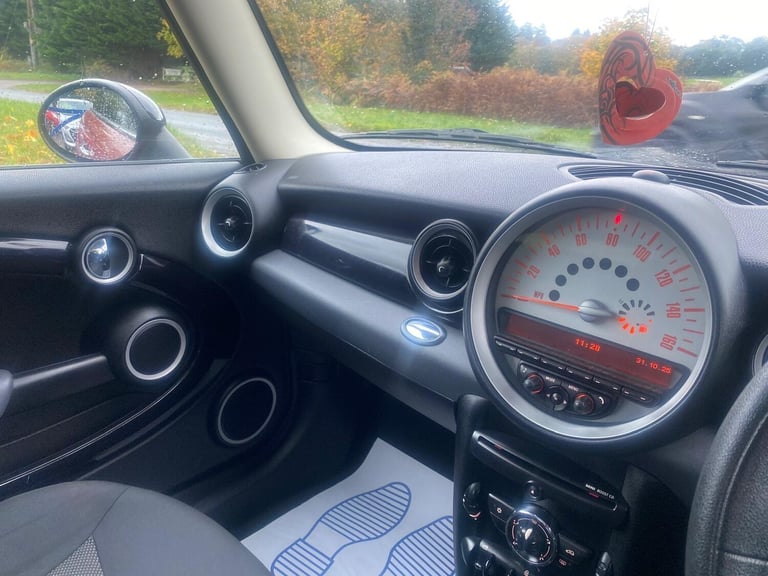 2010 Mini Hatch 1.6 Cooper Euro 5 3dr Petrol
