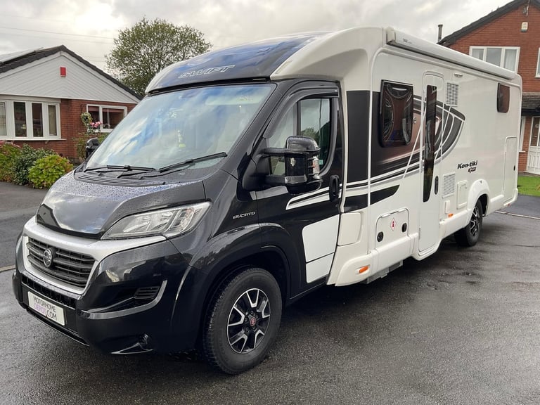 Swift Kontiki Sport 597 Black Edition rear over garage bed 4 berth/belt