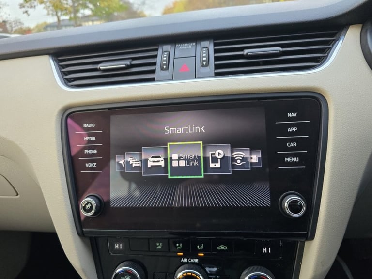 2017 Skoda Octavia 1.6 TDI SE L Estate 5dr Diesel DSG Euro 6 (s/s) (115 ps) Estate Diesel Automatic