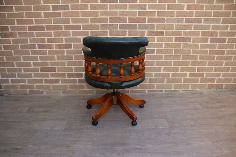Captains Chair (UK Delivery)