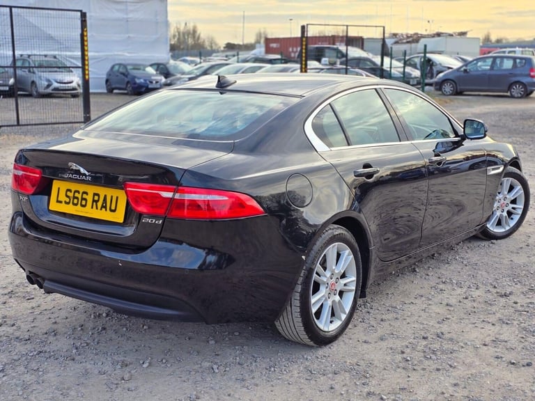 2016 Jaguar XE 2.0d Prestige Auto Euro 6 (s/s) 4dr Saloon Diesel Automatic