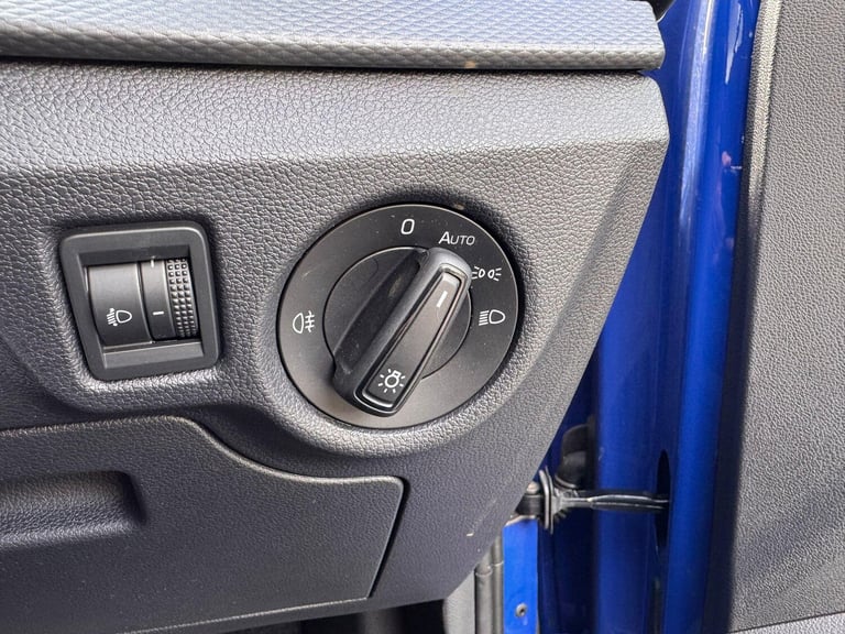 2022 Skoda Kamiq 1.0 TSI SE SUV 5dr Petrol DSG Euro 6 (s/s) (110 ps) HATCHBACK Petrol Automatic