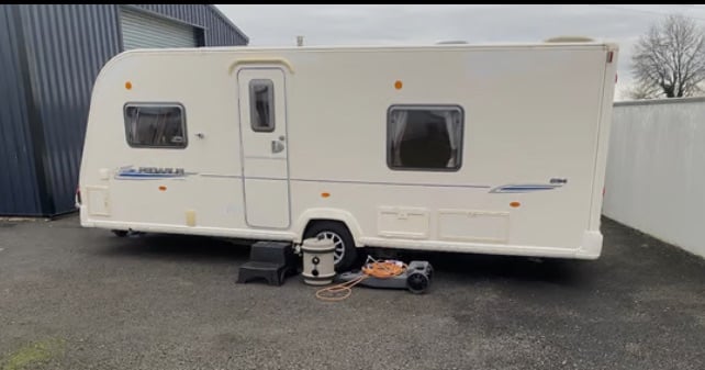 Baileys Pegasus 534 4 berth 2011 fixed bed end bathroom motor mover nice van 