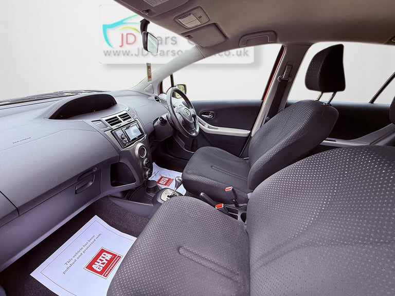 TOYOTA YARIS 1.3 Dual VVT-i T Spirit 2011