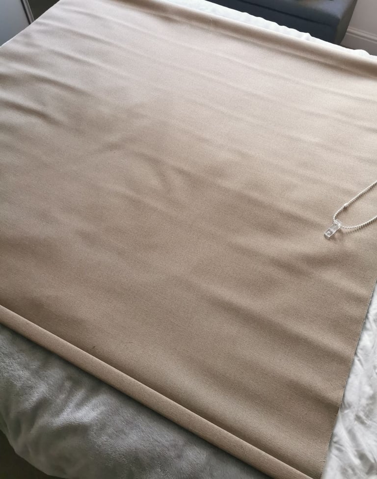 image for Neutral coloured fabric blind 