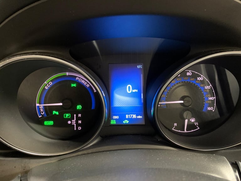 2018 Toyota Auris 1.8 VVT-h Design CVT Euro 6 (s/s) 5dr HATCHBACK Petrol/Electric Hybrid Automatic