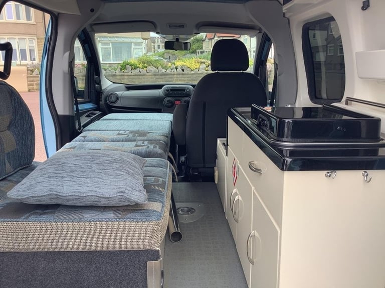 2012 (12) ROMAHOME R10 Campervan