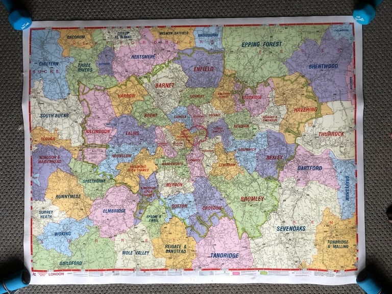 Geographers AZ Laminated Administrative Boundary Map & Postcode Map Of