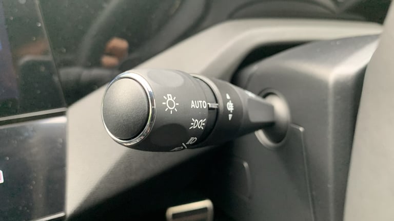 2025 Peugeot 308 SW 1.6 12.4kWh Allure Estate 5dr Petrol Plug-in Hybrid e-EAT Euro 6 (s/s) (180 E...