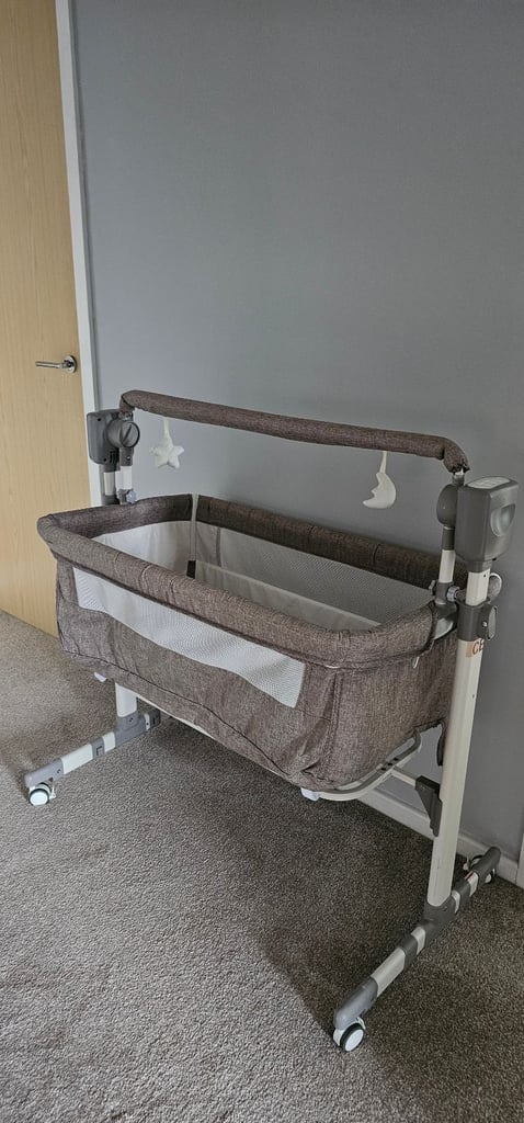 image for Rocking crib