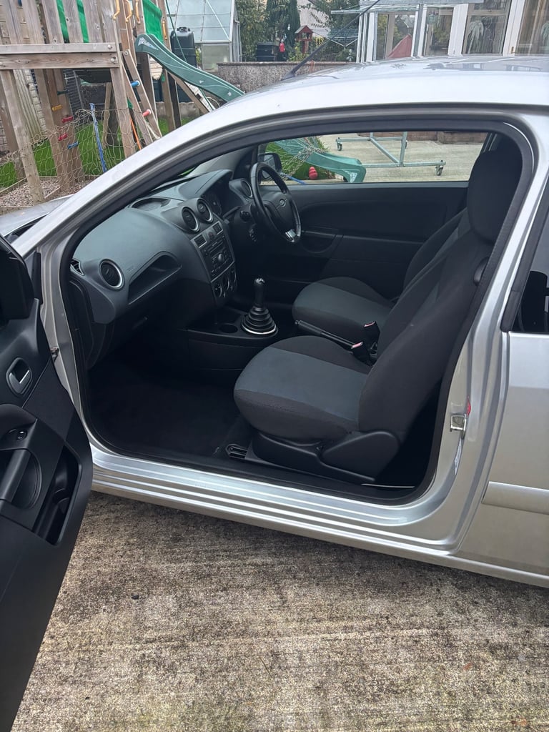 Ford, FIESTA, Hatchback, 2007, Manual, 1242 (cc), 3 doors
