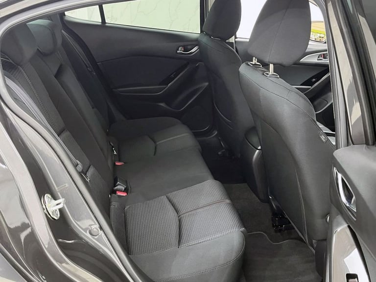 2019 Mazda Mazda3 2.0 SKYACTIV-G SE-L Nav Fastback 4dr Petrol Manual Euro 6 (s/s) (121 ps) Saloon...