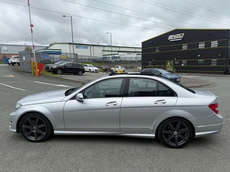 2012 MERCEDES-BENZ C220 AMG SPORT CDI BLUEEFFICIENCY AUTO