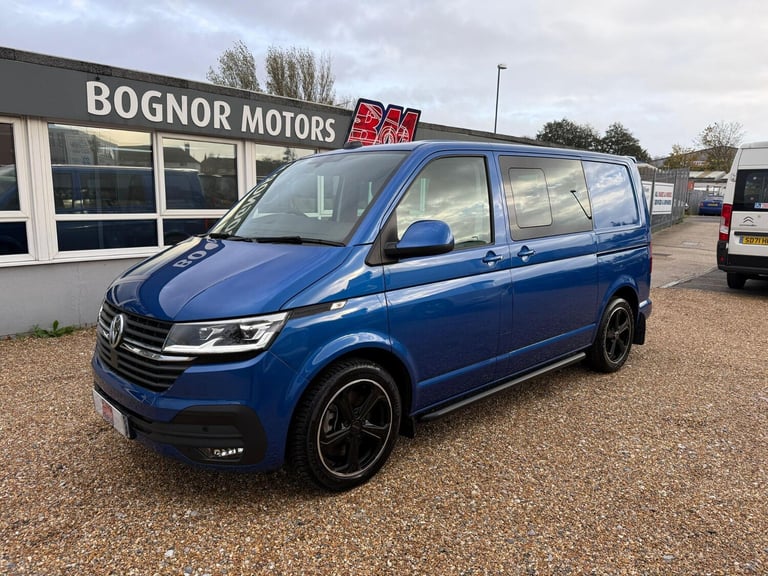 2023 Volkswagen Transporter 2.0 TDI T32 Highline Kombi DSG FWD SWB Euro 6 (s/s) 5dr WINDOW VAN Di...