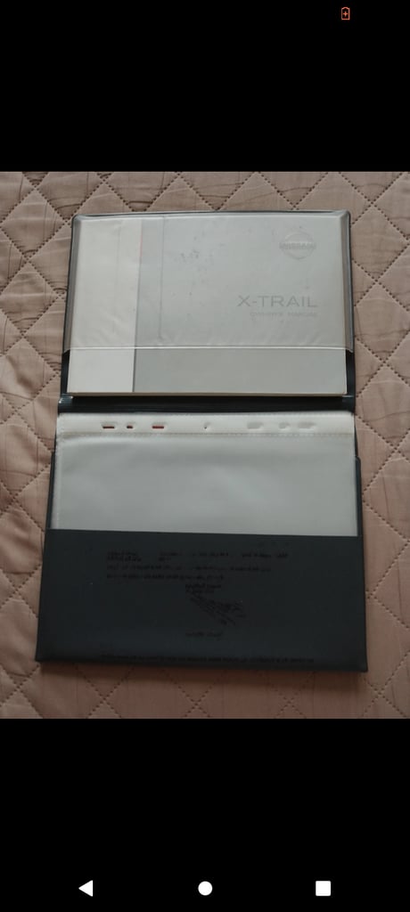 Nissan x trail T30 owners manual and folder 
