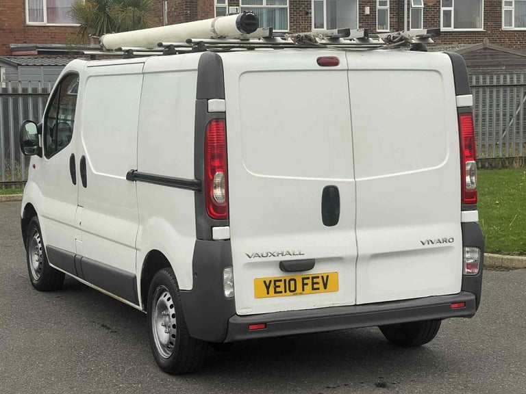 Vauxhall, VIVARO, Panel Van, 2010, Manual, 1995 (cc)