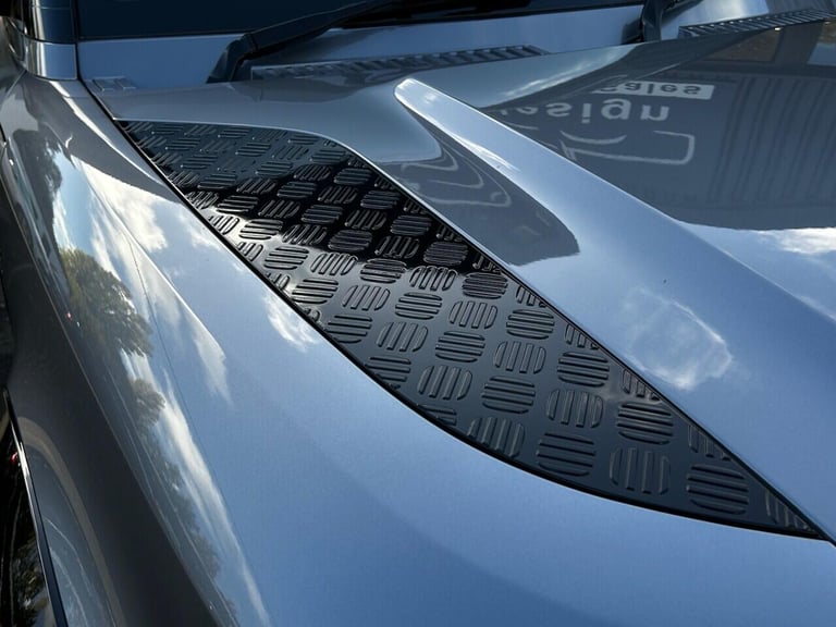 2023 Land Rover Defender 3.0 D250 Hard Top HSE Auto PANEL VAN DIESEL Automatic