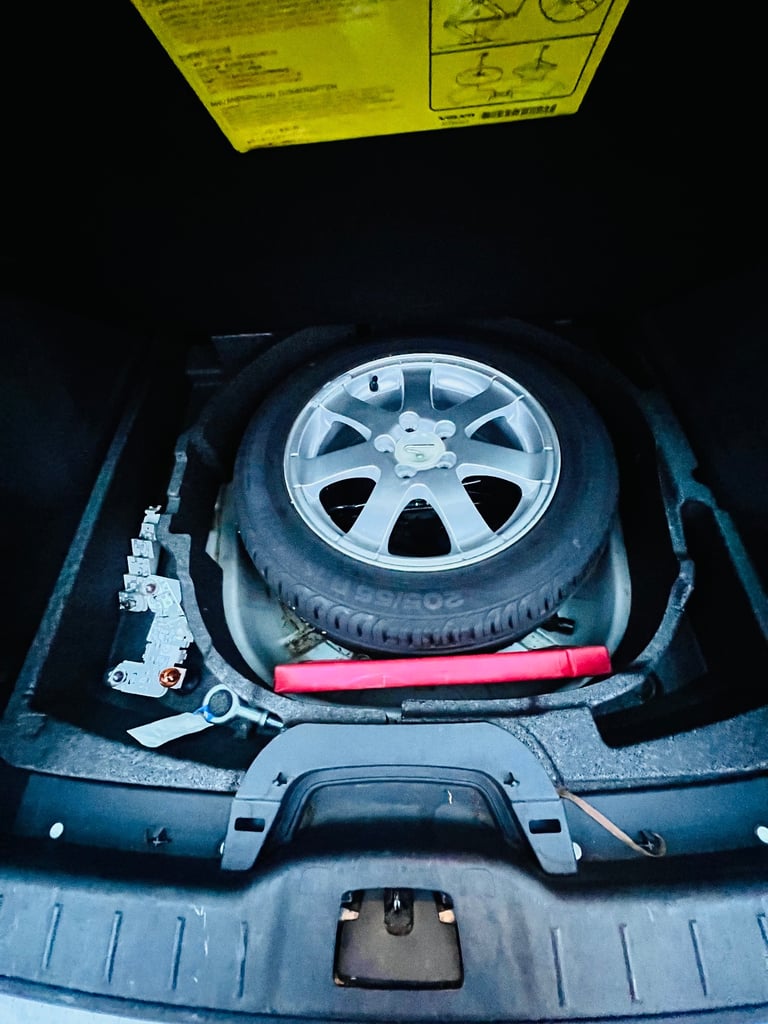 Volvo V50 2.0 Diesel Estate - Automatic