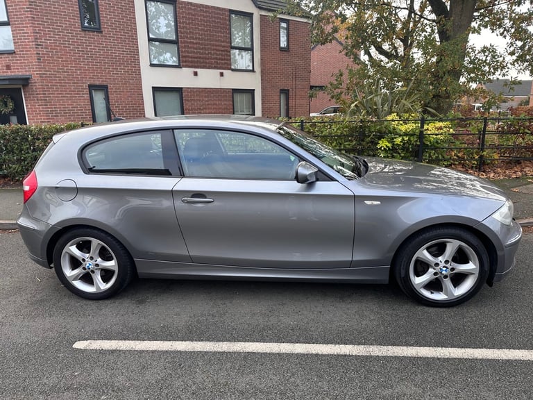 2009 BMW 1 Series 116i [2.0] Sport 3dr HATCHBACK Petrol Manual