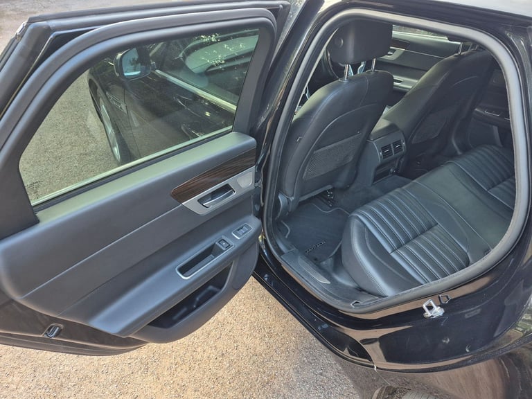 Jaguar, XF, Estate, 2018, Other, 1997 (cc), 5 doors
