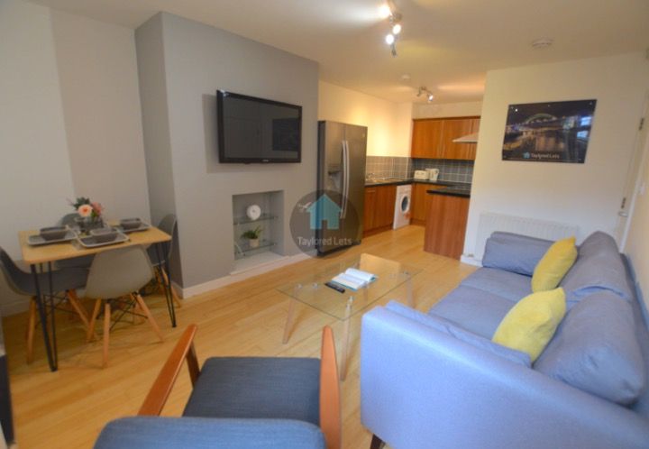 GREAT 3 BEDROOM PROPERTY AVAILABLE TO RENT IN HEATON 04/08/2026 - £106PPPW