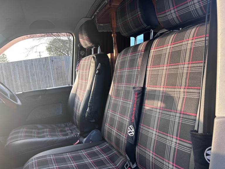 Volkswagen VW T5 Campervan/Day van with Diesel Heater NEW MOT LWB midtop 