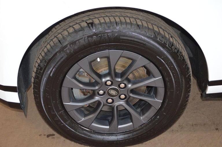 LAND ROVER RANGE ROVER EVOQUE 2.0 D150 R-Dynamic FWD Euro 6 (s/s) 5dr 2020
