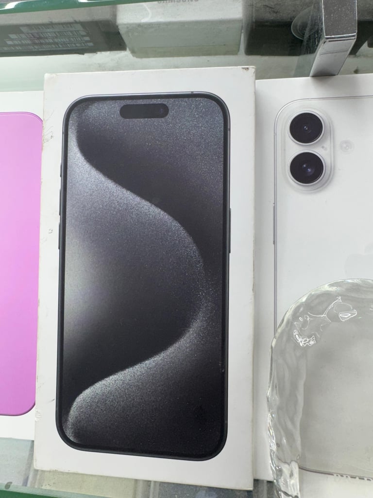 iPhone 15 Pro Max BRAND NEW BOX ONE YEAR OFFICIAL WARRANTY 