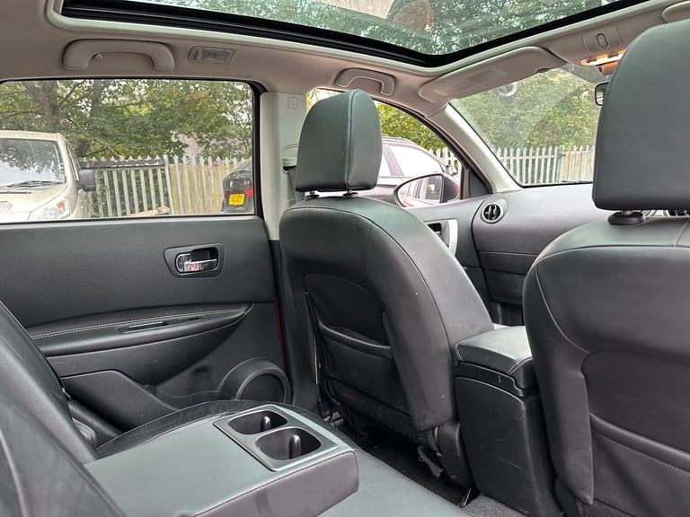 2011 Nissan Qashqai 1.6 [117] Tekna 5dr HATCHBACK Petrol Manual