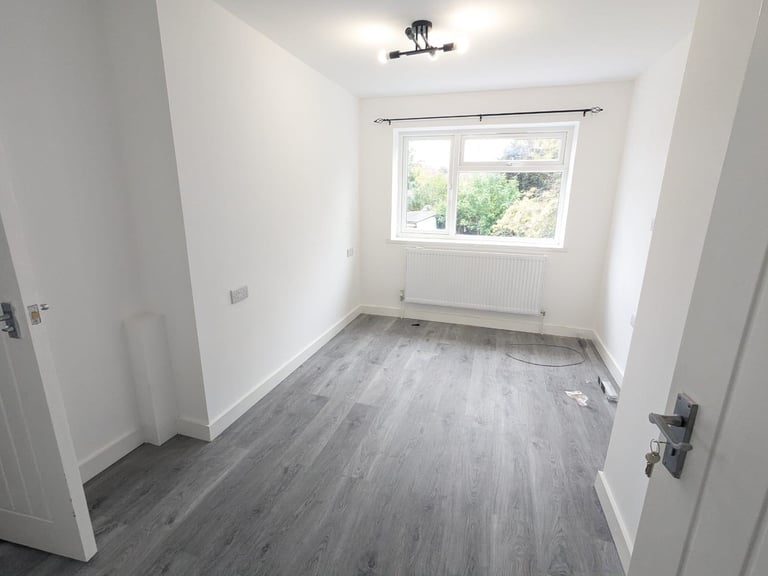 Selection of brand new en-suite rooms to rent in South Harrow. Large kitchen, garden and parking