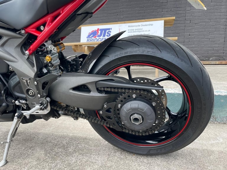 Triumph Speed Triple 1050 RS 2018 in Black