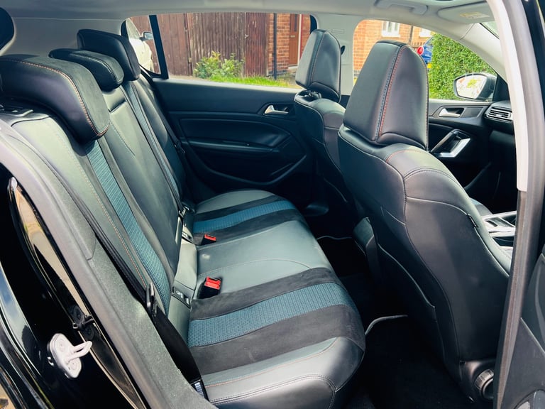 Peugeot, 308, Hatchback, 2019, Manual, 1199 (cc), 5 doors