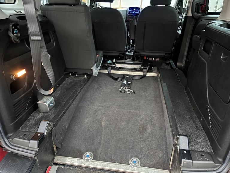 2013 Fiat Doblo 1.4 16v MyLife (s/s) 5dr MPV Petrol Manual