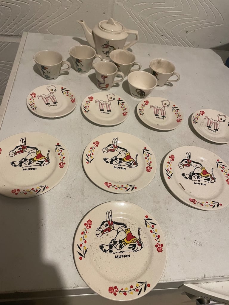 Muffin the Mule Tea Set