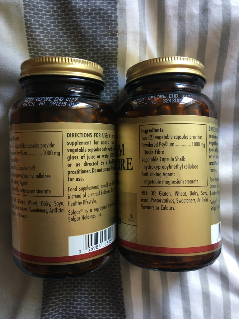 2 * Solgar Psyllium Husks Fibre 500 mg, Pack of 200 - High in Soluble Fibre - Vegan 